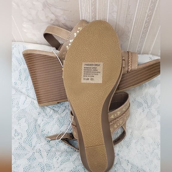 Jellypop Comfort Fit Wedges Sandals NWOT - Picture 6 of 6